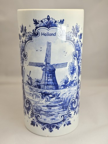 Vintage hand painted delft - hand,